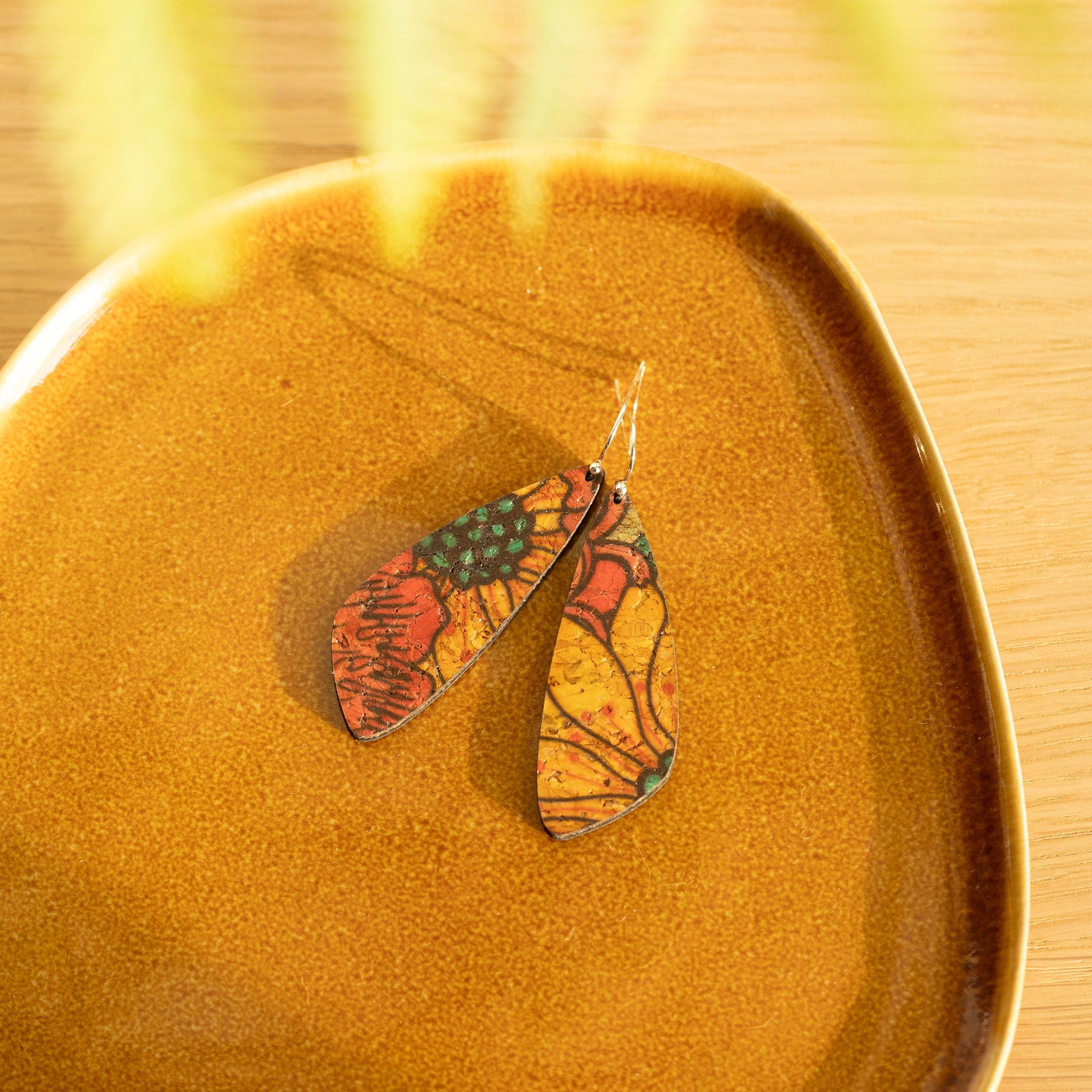 Red Yellow Blue Dahlia Cork Earrings - Small Wing