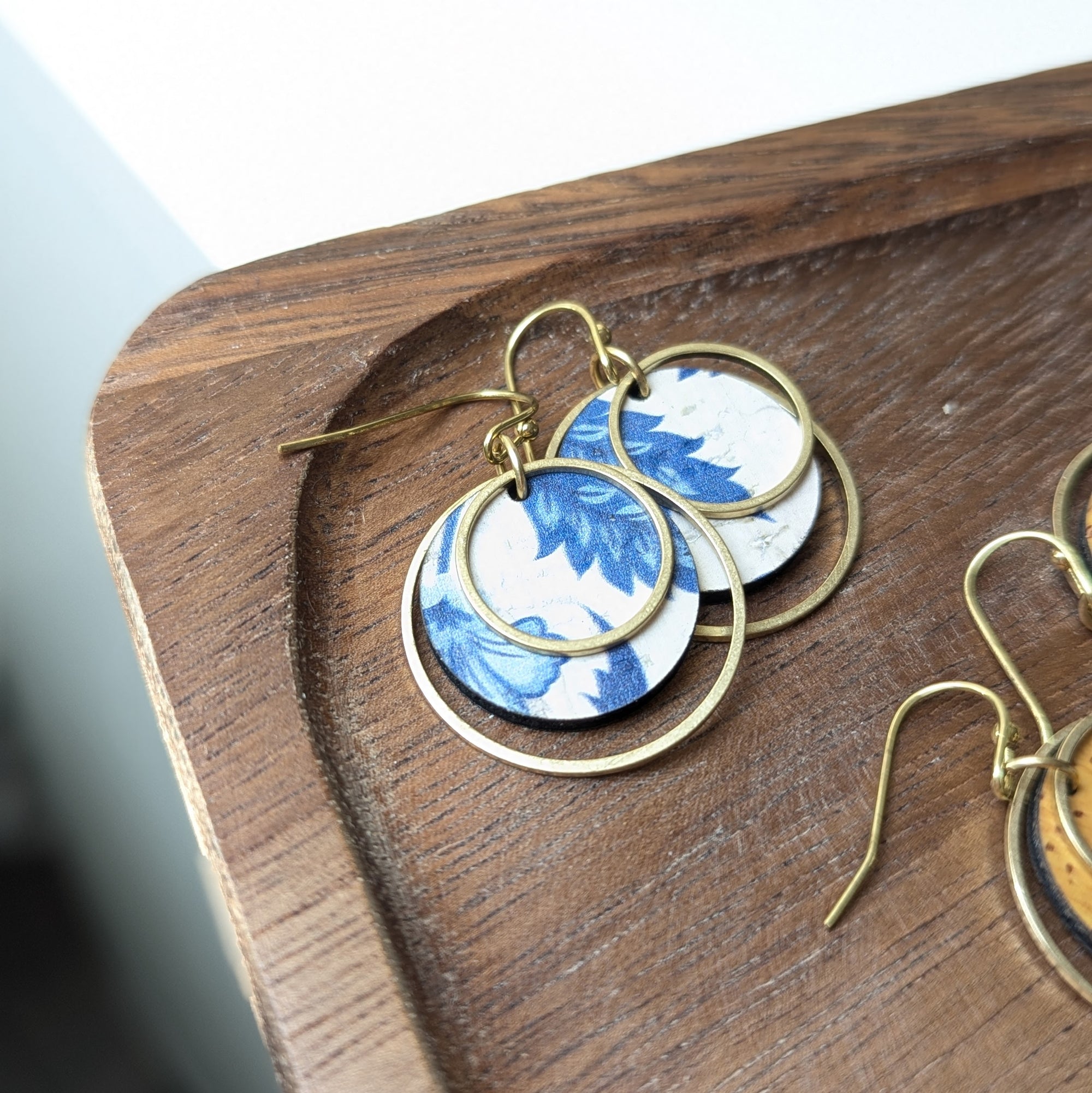 Circle Cork and Brass Earrings - Blue and White Floral