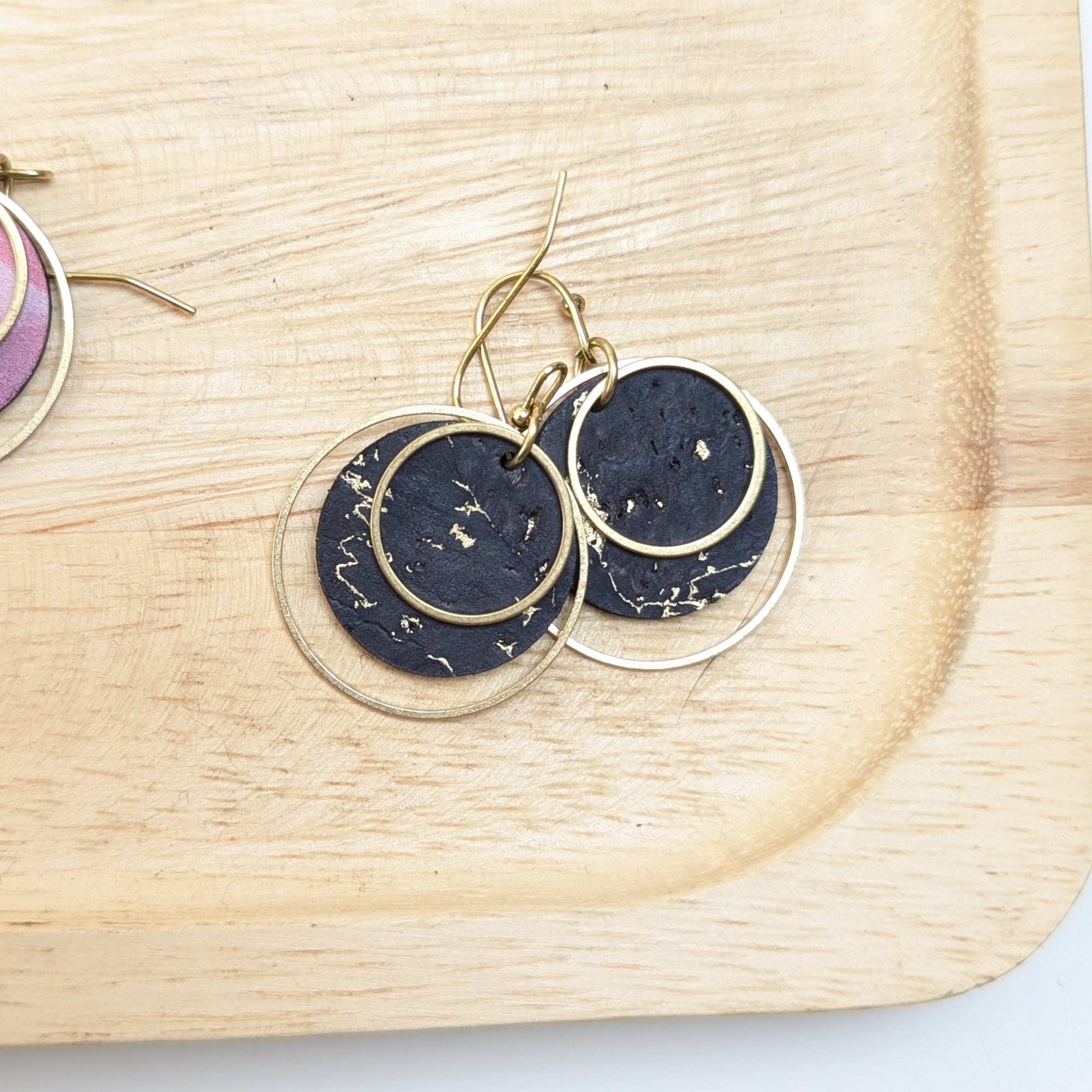 Circle Cork and Brass Earrings - Navy Gold