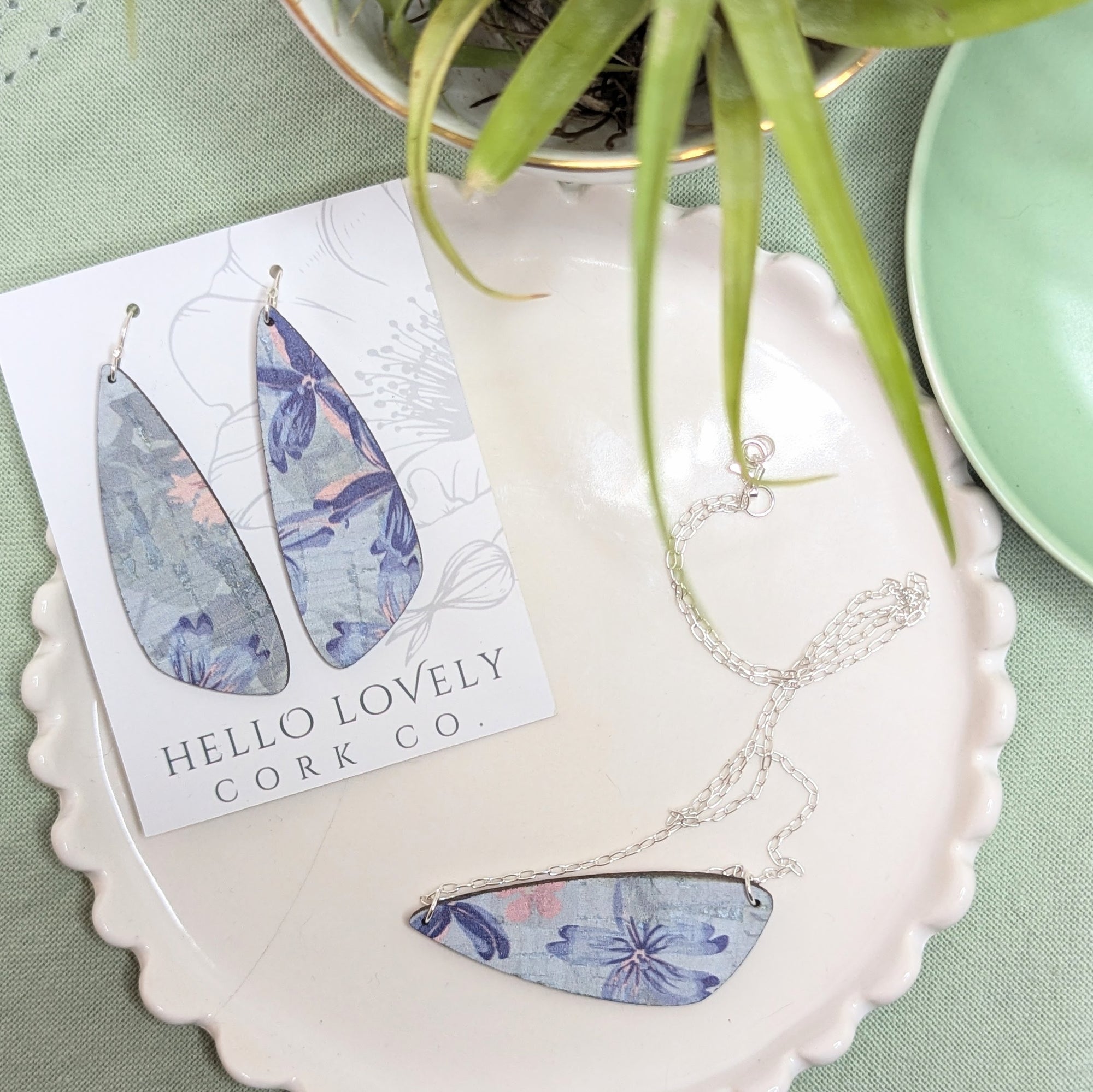 Summer Floral Cork Earrings - Small Wing