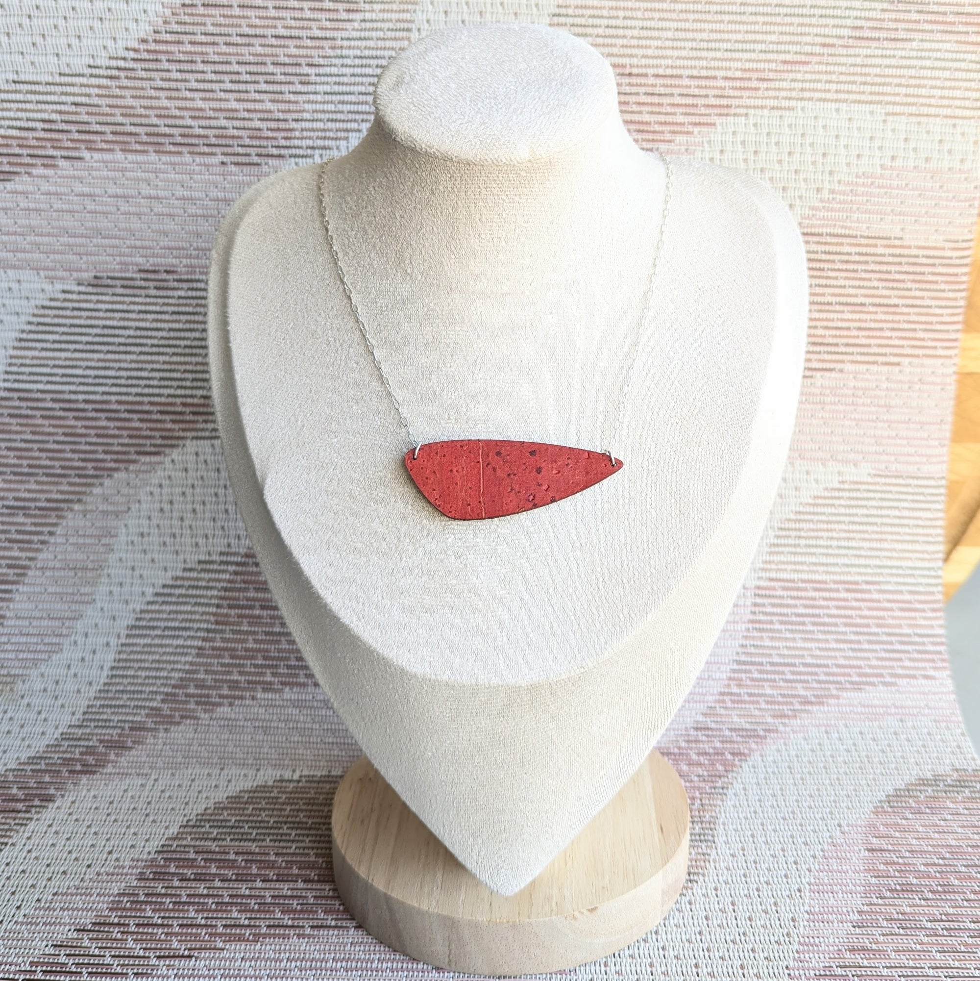 Sixties Floral Small Wing Necklace