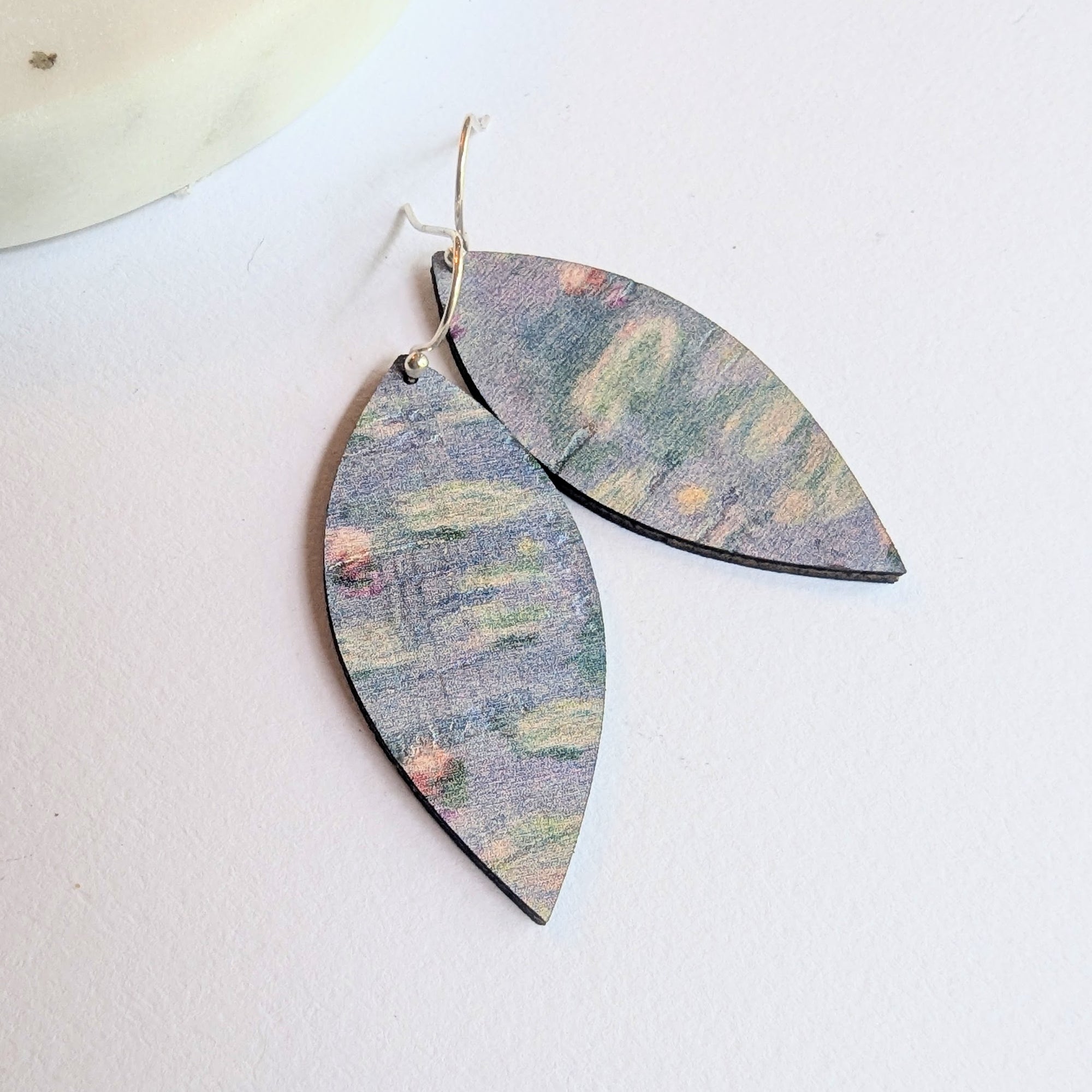 Waterlilies Cork Earrings - Small Leaf